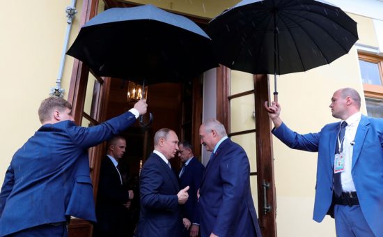 Белоруссия и Казахстан — захотели добиться корректировки правил участия в российских госзакупках