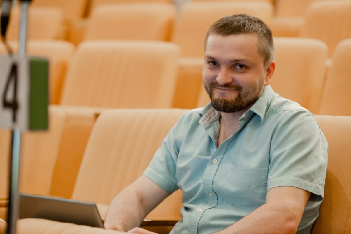 НОВАЯ ПОБЕДА АРТЕМА СЕРИКОВА